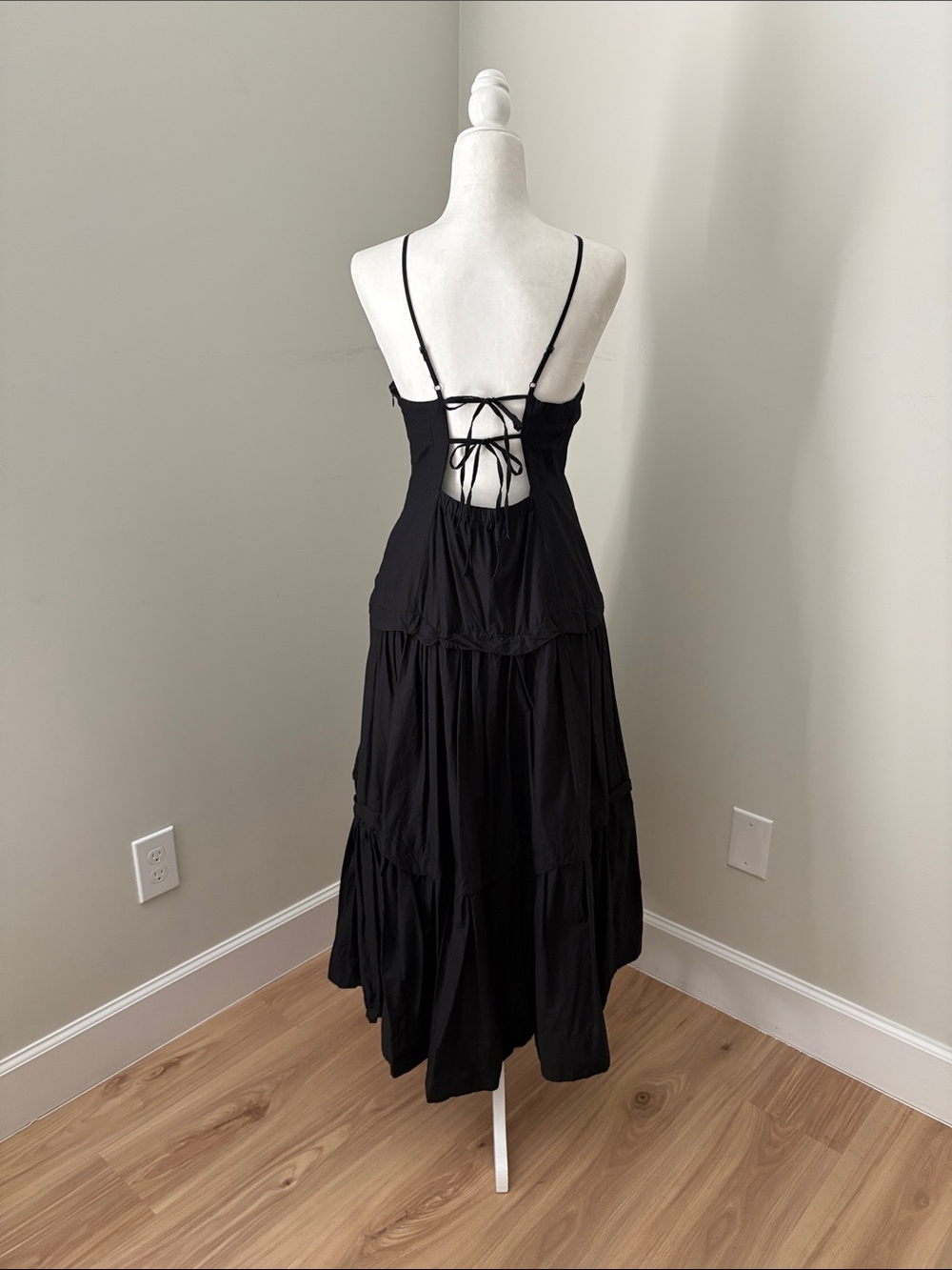Anthropologie Maeve halter tiered maxi dress 🖤 - Picture 7 of 8
